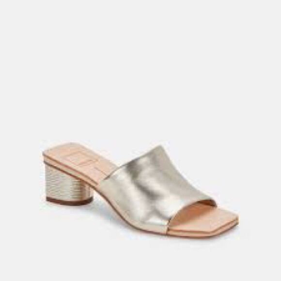 NEW Dolce Vita Jolice Gold Slip On Sandal Sz 8.5 - Picture 1 of 12